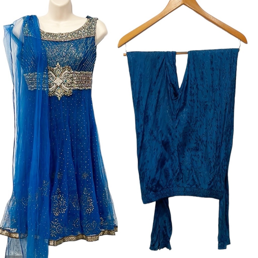 Blue and Gold Indian Suit 3- pieces Punjabi suit diwali Sm‎ Cosplay Costume